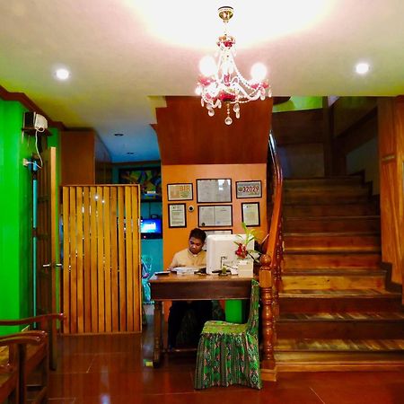 Tinhat Halal حلال Certified Boutique Hotel And Restaurant Davao City Kültér fotó