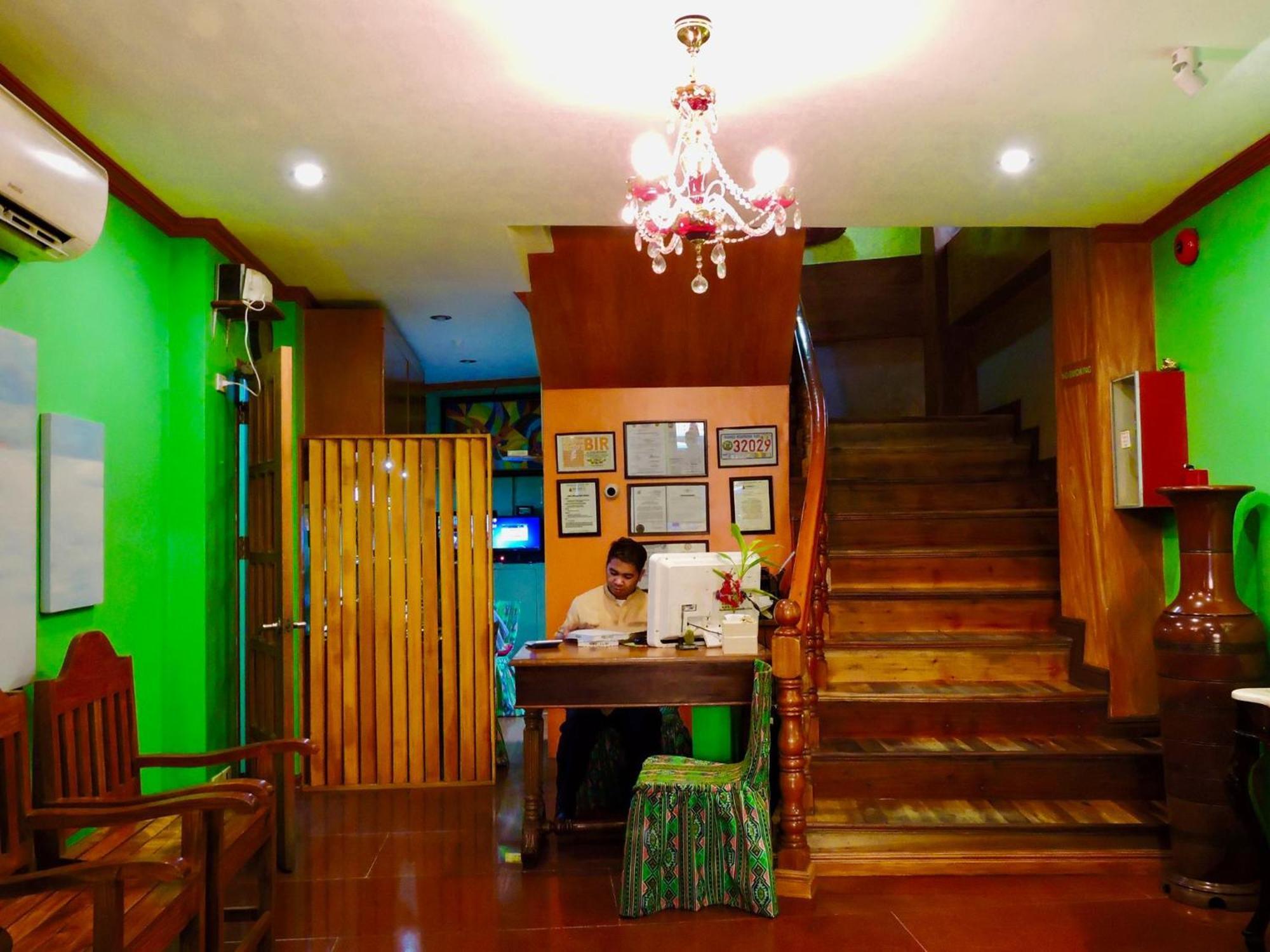 Tinhat Halal حلال Certified Boutique Hotel And Restaurant Davao City Kültér fotó