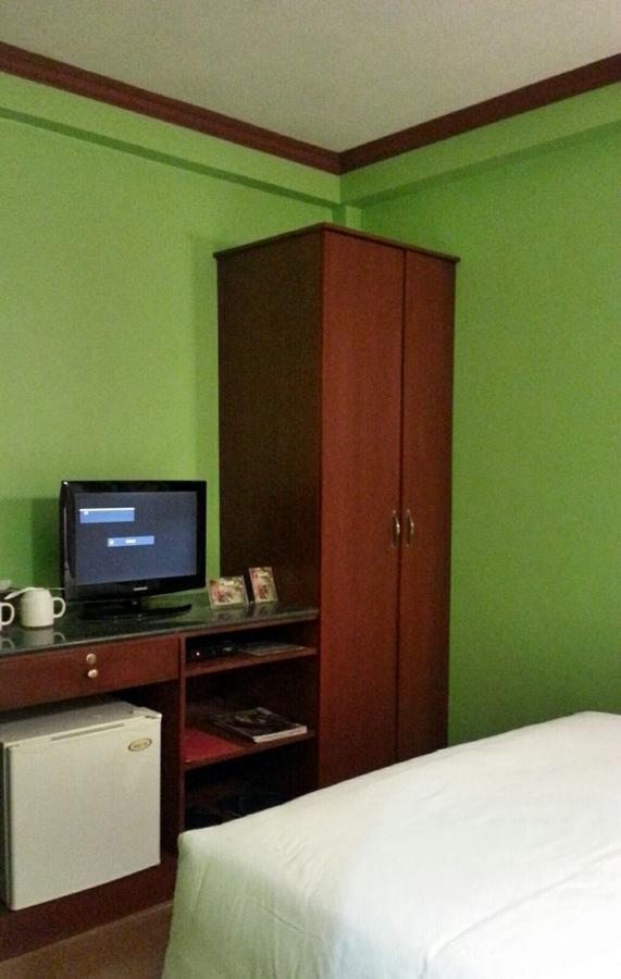 Tinhat Halal حلال Certified Boutique Hotel And Restaurant Davao City Kültér fotó