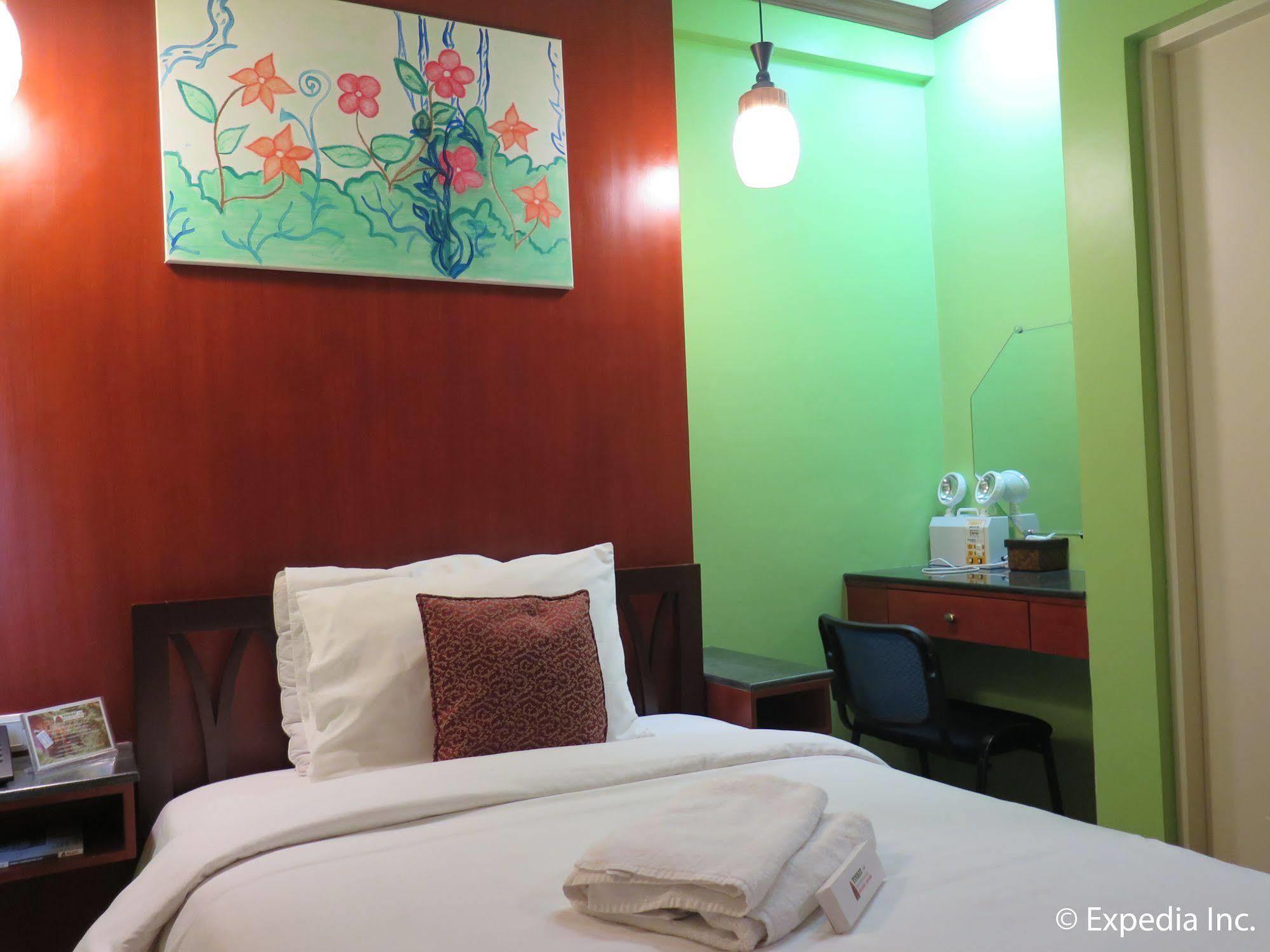 Tinhat Halal حلال Certified Boutique Hotel And Restaurant Davao City Kültér fotó